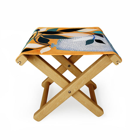 Modern Tropical Ivy in the Courtyard Folding Stool