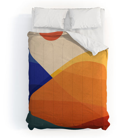 Modern Tropical Meditative Mountains Comforter