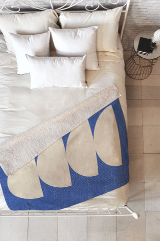 MoonlightPrint Half Circle 3 Blue Texture Fleece Throw Blanket