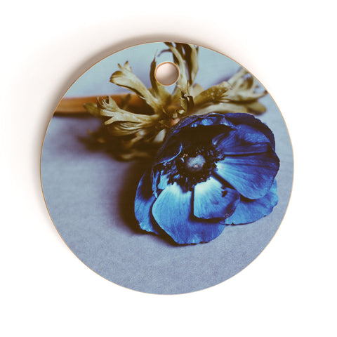 Morgan Kendall fleur Cutting Board Round