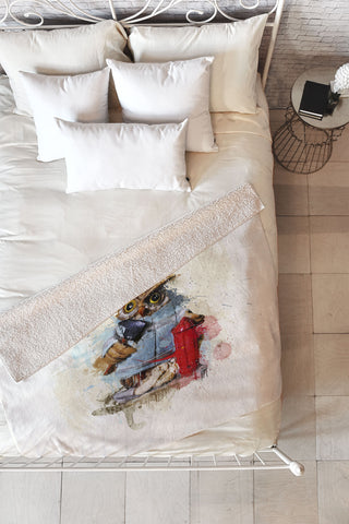 Msimioni Fire Owl Fleece Throw Blanket