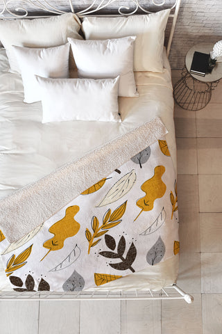 Mummysam Fall Leaves Fleece Throw Blanket