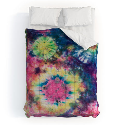 Nicole Van Ekeren starburst01 Comforter