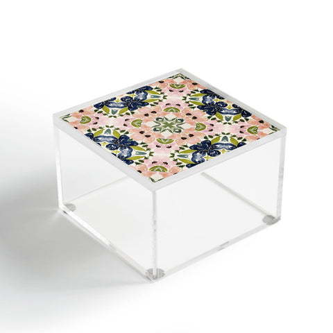Nika FLORAL TILE Acrylic Box