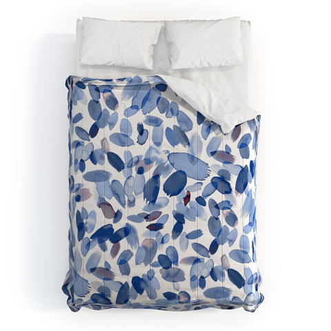 Ninola Design Abstract wintery petals blue Comforter