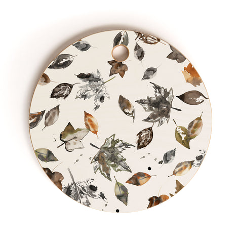 Ninola Design Autumn leaves Natural Cutting Board Round