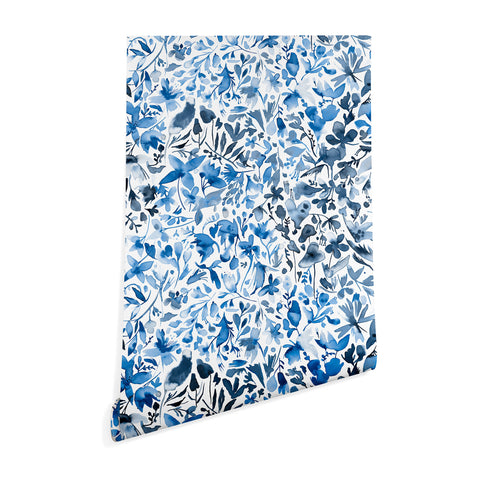 Ninola Design Blue flowers and plants ivy Wallpaper