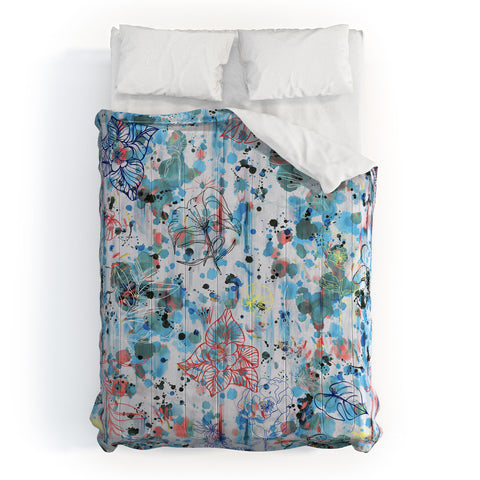 Ninola Design Blue Graffiti Flowers Comforter