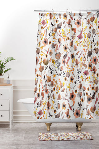 Ninola Design Camomile Floral Gold Shower Curtain And Mat