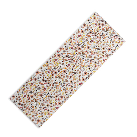 Ninola Design Camomile Floral Gold Yoga Mat