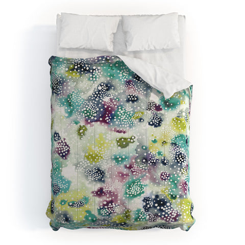 Ninola Design Experimental Green Surface Comforter