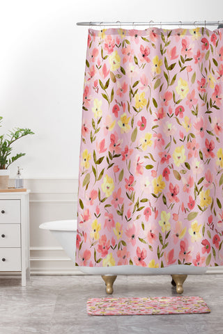 Ninola Design Fresh flowers Pink Shower Curtain And Mat