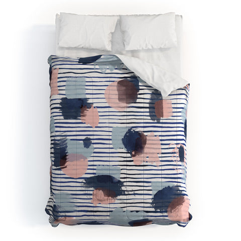 Ninola Design Graphic thoughts blue Comforter