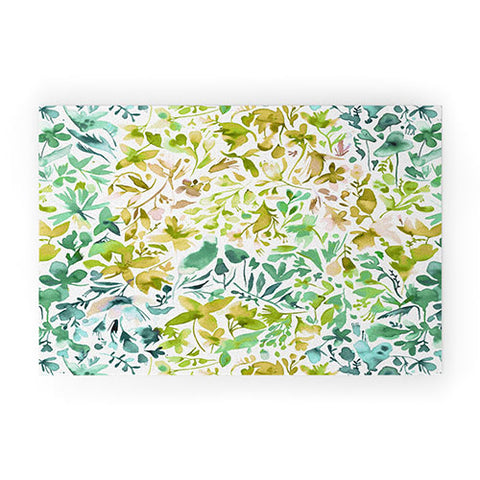 Ninola Design Green flowers and plants ivy Welcome Mat