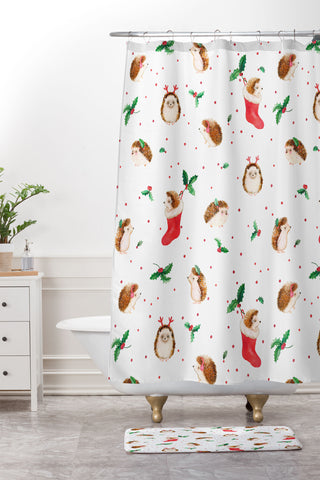 Ninola Design Hedgeog Yuletide Shower Curtain And Mat