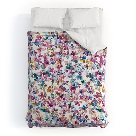 Ninola Design Hydrangea Flowers Comforter