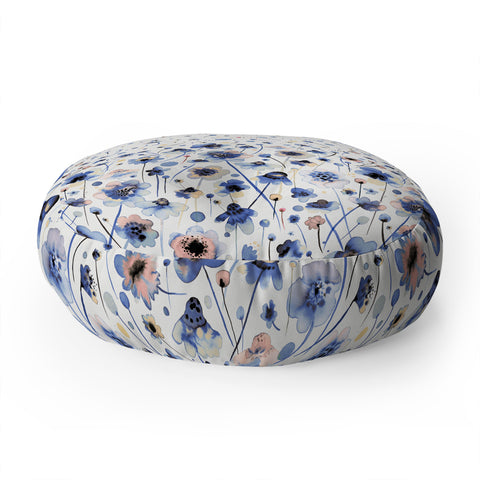 Ninola Design Ink flowers Soft blue Floor Pillow Round