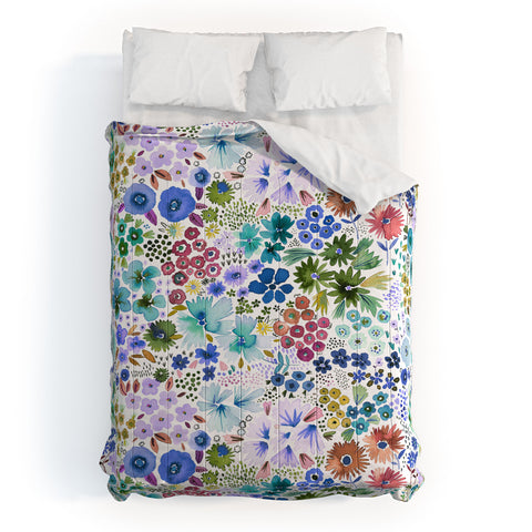 Ninola Design Little expressive flowers Blue Comforter