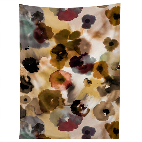 Ninola Design Ombre flowers Gold Tapestry