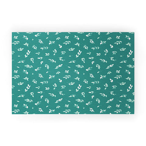 Ninola Design Small leaves botanical Pine Green Welcome Mat