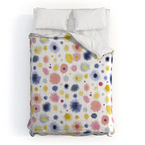 Ninola Design Soft dots pastel Comforter