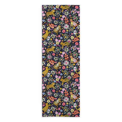 Ninola Design Spring Tigers Jungle Black Yoga Towel