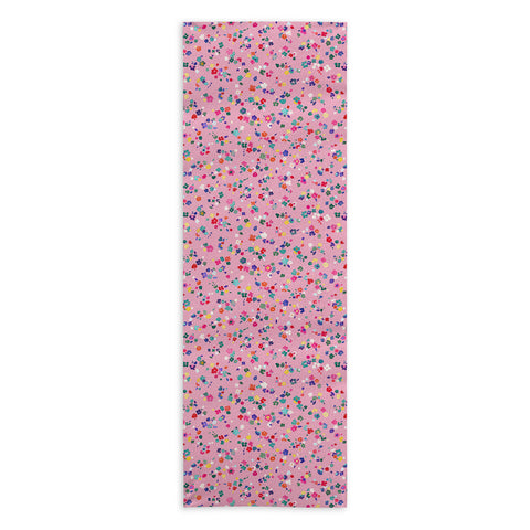 Ninola Design Watercolor Ditsy Flowers Pink Yoga Towel