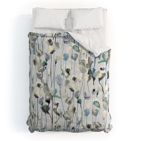 Ninola Design Watery flowers Neutral Comforter