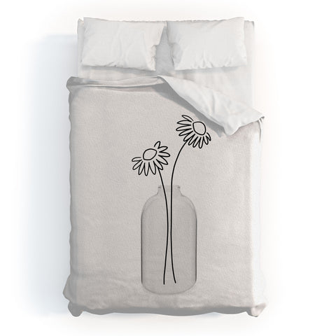 Orara Studio Daisy Still Life I Duvet Cover