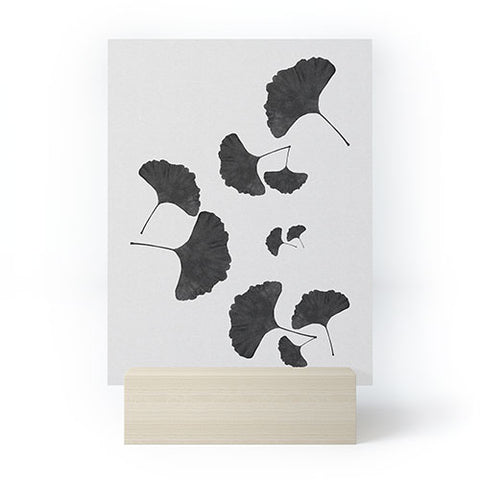Orara Studio Ginkgo Leaf Black and White I Mini Art Print