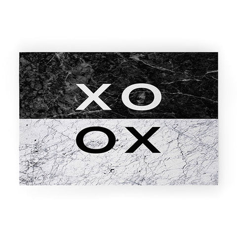 Orara Studio Hugs And Kisses Quote Welcome Mat