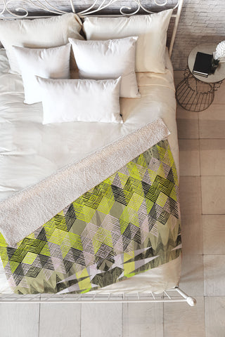 Pattern State Arrow Neo Fleece Throw Blanket