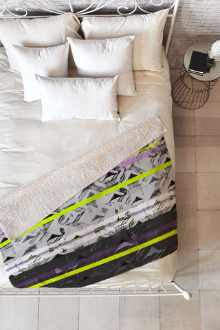 Pattern State Triangle Lands Fleece Throw Blanket