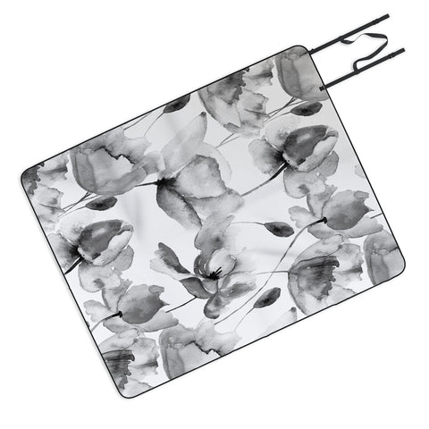 PI Photography and Designs Poppy Floral Pattern Picnic Blanket