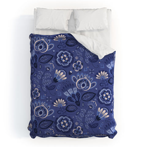 Pimlada Phuapradit Blue and white Floral 2 Comforter