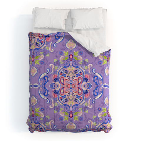 Pimlada Phuapradit Mirror Motif Comforter