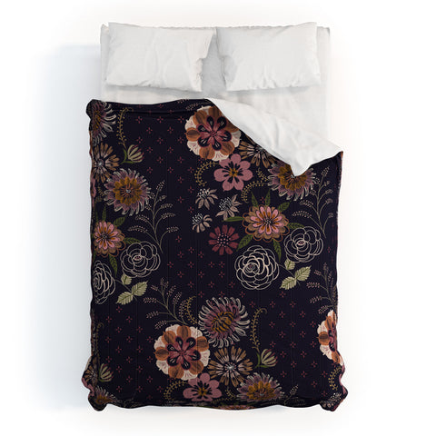 Pimlada Phuapradit Navy bouquet Comforter