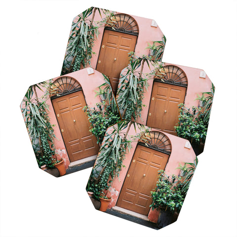 raisazwart Front door of Rome Coaster Set
