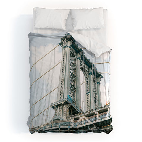raisazwart Manhattan bridge New York City Comforter