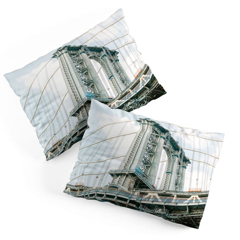 raisazwart Manhattan bridge New York City Pillow Shams