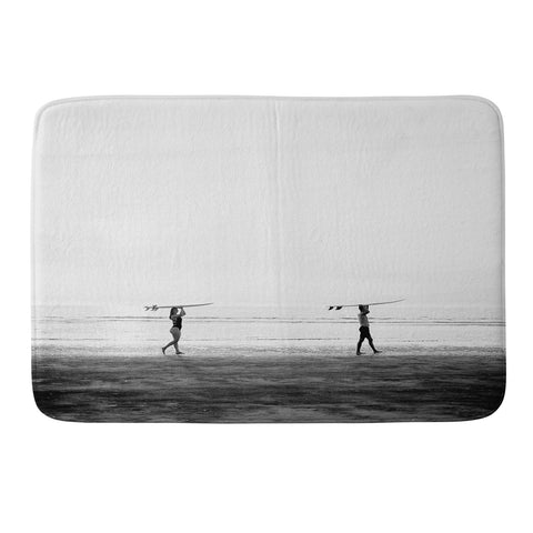 raisazwart Surfer couple Memory Foam Bath Mat