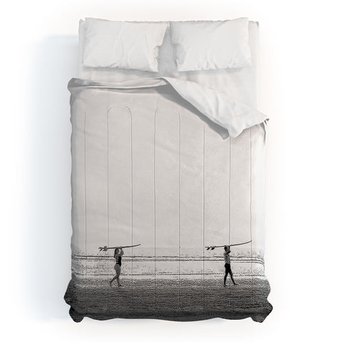 raisazwart Surfer couple Comforter