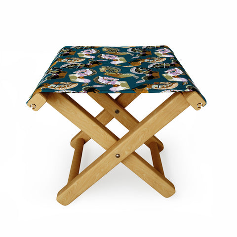 Raven Jumpo Kuda Kepang Folding Stool