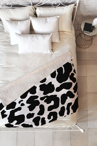 Rebecca Allen Blk Leopard Fleece Throw Blanket