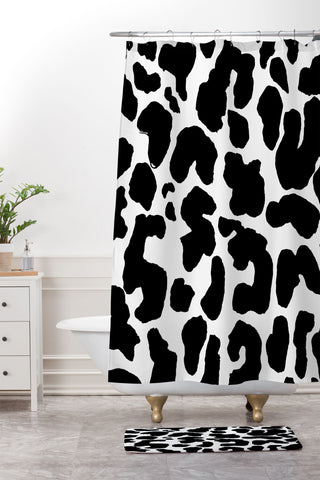 Rebecca Allen Blk Leopard Shower Curtain And Mat