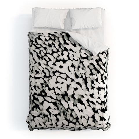 Rebecca Allen Like Snow Comforter