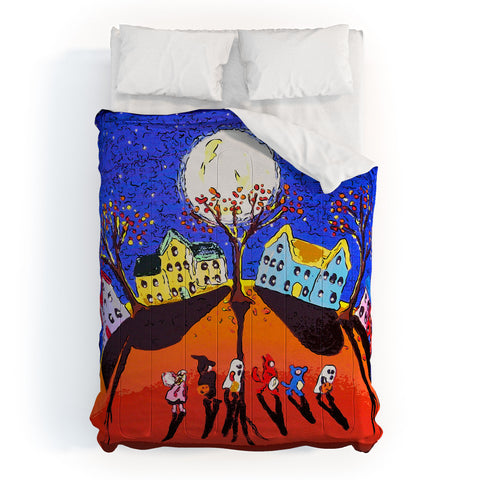 Renie Britenbucher Little Trick Or Treaters Halloween Night Comforter