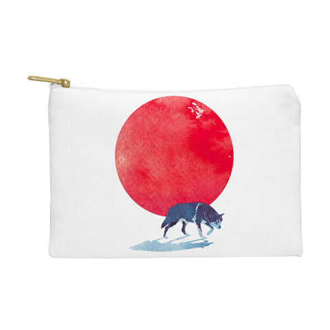 Robert Farkas Fear the red Pouch