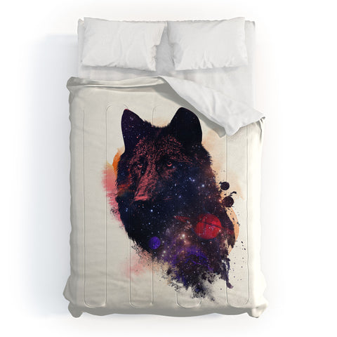 Robert Farkas Universal wolf Comforter