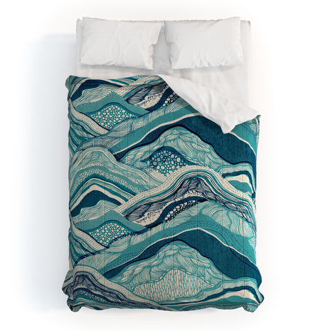 RosebudStudio Hike with Me Comforter